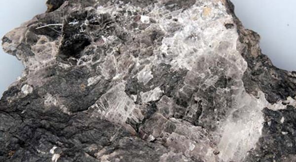 Análisis de fluorescencia de rayos X (AFX) del yeso y la anidrita | © CRB Analysis Service GmbH
